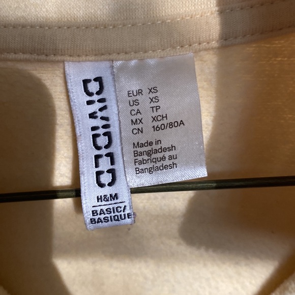 Small, Divided, - Picture 3 of 5